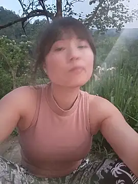 linda_bae00 webcam