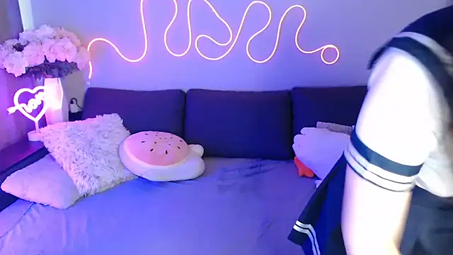 Mini_Diva webcam