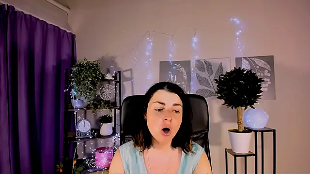 MartaEdams webcam