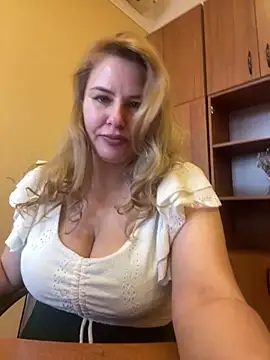 Passion-Blondy webcam