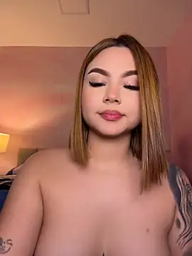 Beella1_ webcam