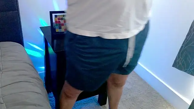 BlameItOnJunior webcam