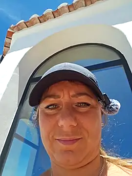AngelaDesires webcam