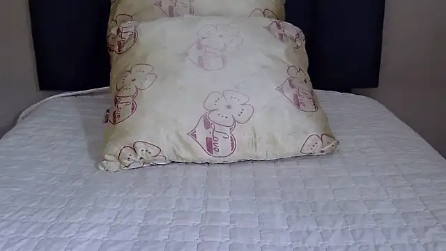 bigsexymama2 webcam