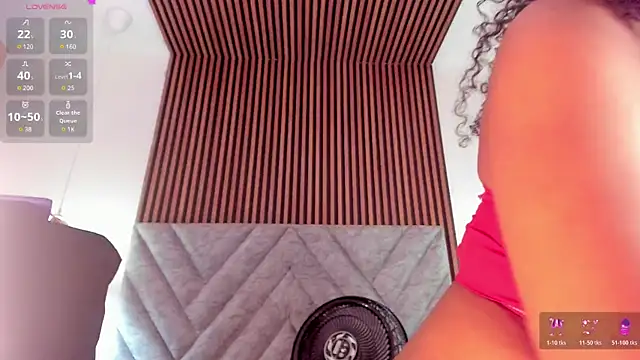 Arianaa_Cooper_ webcam