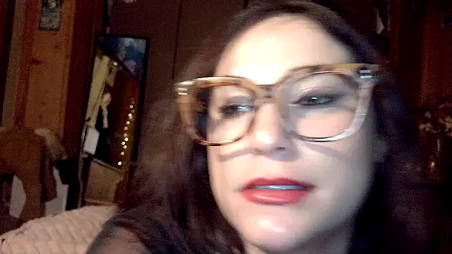 VelvetBrunetteXo webcam