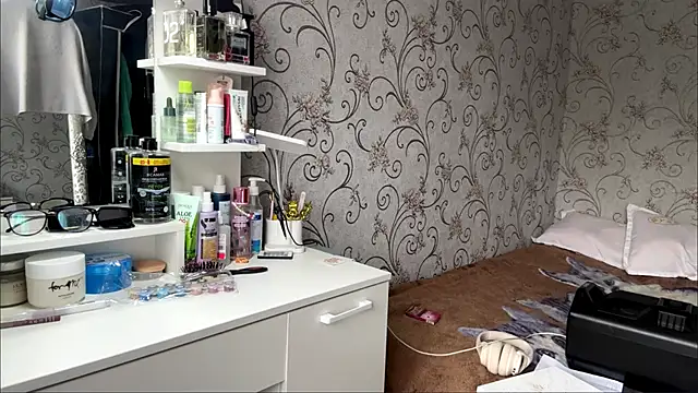 KathyrnEdmison webcam
