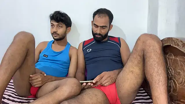 DesiDaddyandSon webcam