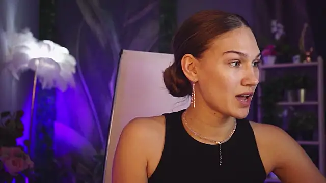 Sweet_Emilya webcam