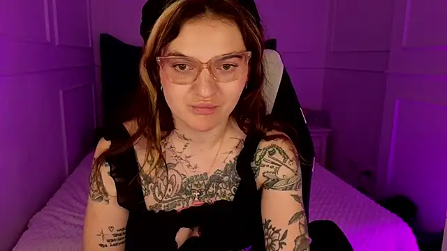 sashaglow_ webcam