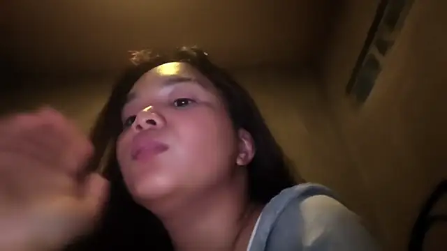 FlorrieBroaden webcam