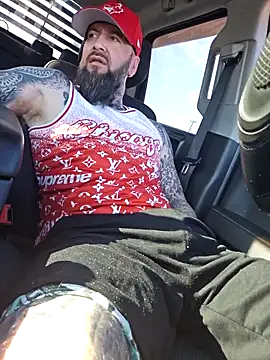 Beardedtattood live sex cam