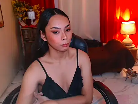 kylieEmparado webcam