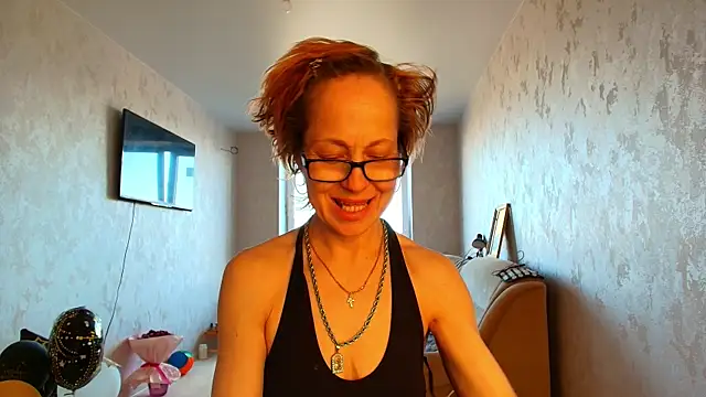 LioraWeiss webcam