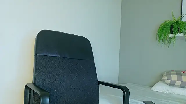 LexaDominant__ webcam