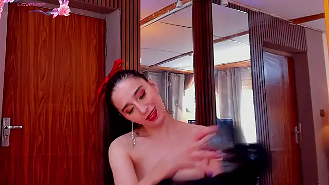 VanessaAngel webcam