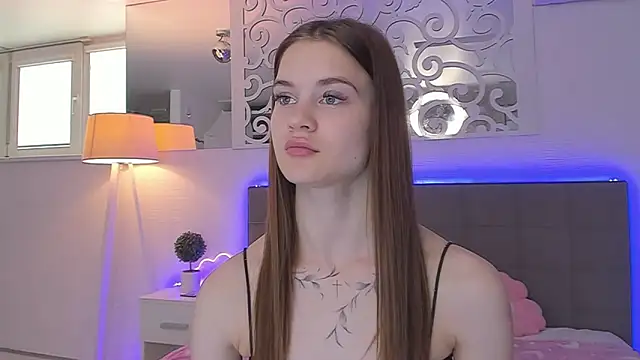 LuisaClover webcam