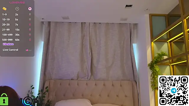 Skinny_Alice webcam