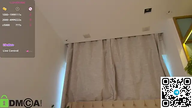 Skinny_Alice webcam