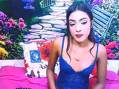 IndianPretty14u2Luv webcam