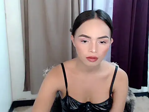 miya_khali webcam