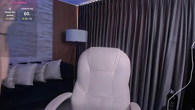 ANGIE-SMITH webcam