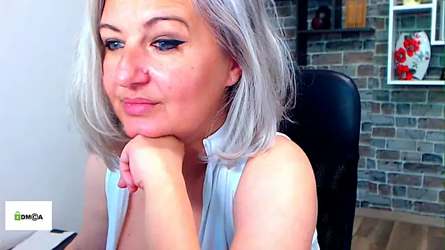 angel_devil_milf webcam