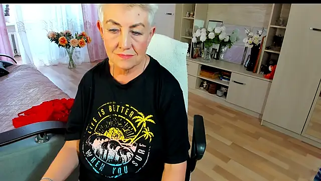 HotandMature webcam