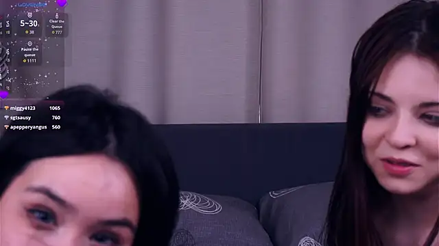 ReynaGrinvalsky webcam