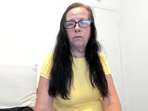 SubmissivePeachGoddess