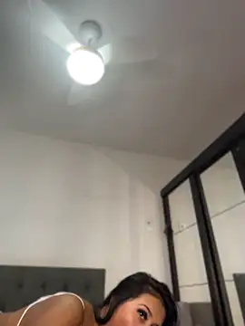 Miss_Racheal_BR webcam