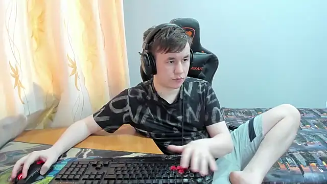 iliaskrislove webcam