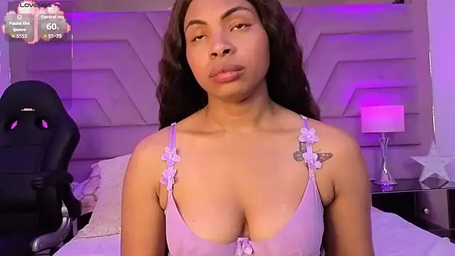 AndreaCarter webcam