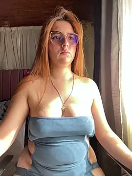 CoraVibes webcam