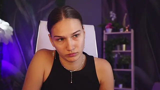 Sweet_Emilya webcam
