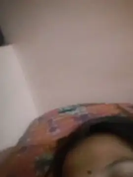kirti-sharma webcam