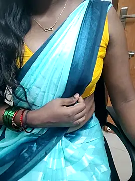 Tamilmallu-duskygirl03 webcam