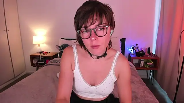 FantasticSonya webcam