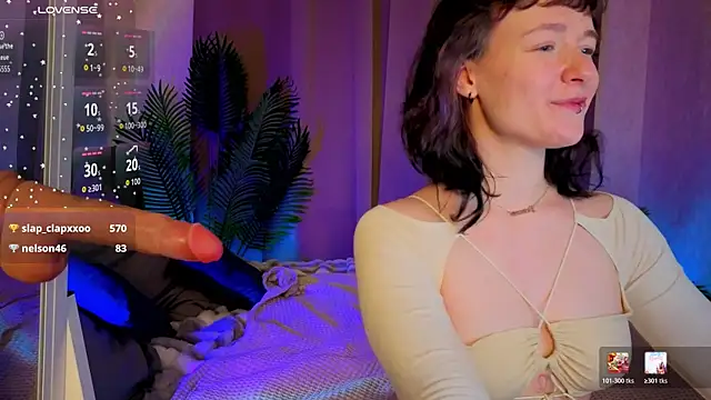 Ricki_Bloom webcam