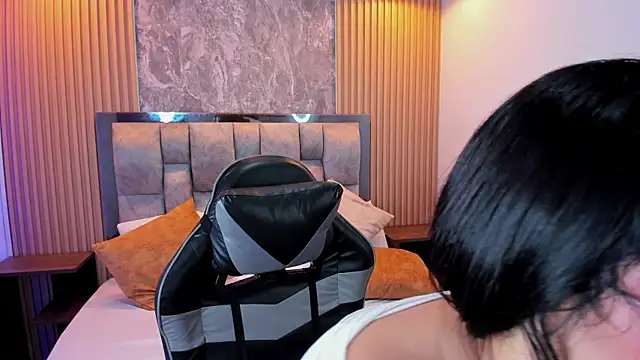 Tainara__ webcam