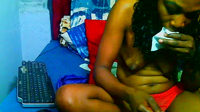 freaky_naughty webcam