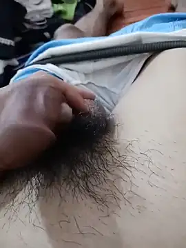 namQt95 live sex cam