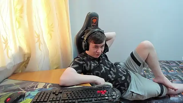 iliaskrislove webcam