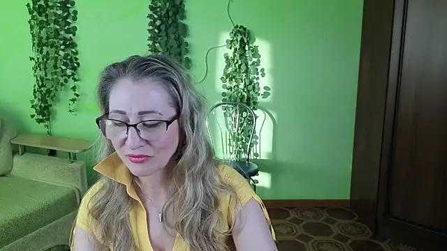Habibi_Honeyy webcam