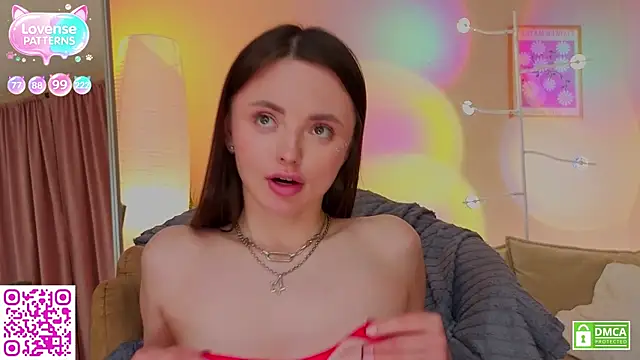 OliviaKis_ webcam