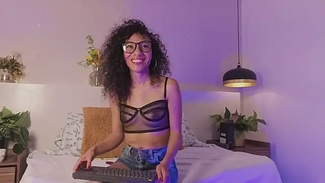 lily_obsession webcam