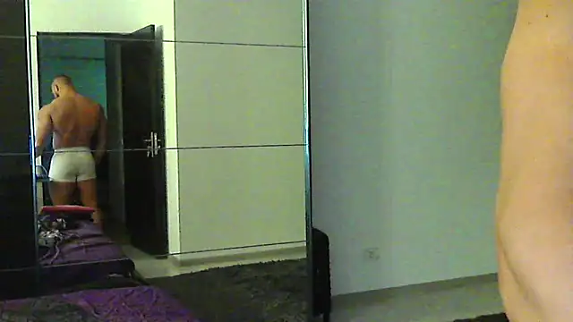 muscularkevin webcam