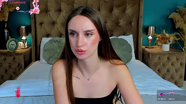 ToriSonn live sex cam