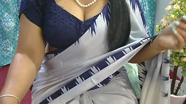 Mallu_Manisha webcam