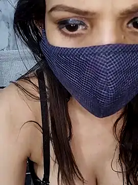 lovelyrosewifey webcam